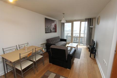2 bedroom flat for sale, Aspect 14, Elmwood Lane, Leeds