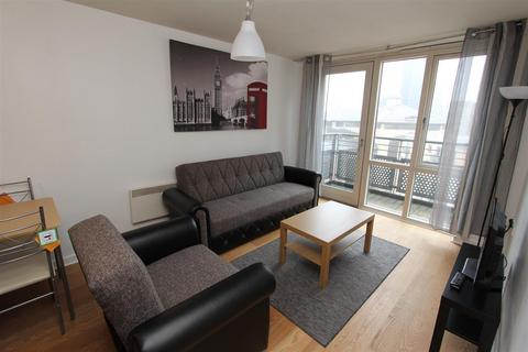 2 bedroom flat for sale, Aspect 14, Elmwood Lane, Leeds