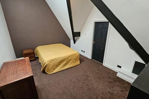 4 bedroom flat share to rent, Room 4, St Johns House, Merrion Street, Leeds, LS2 8JE