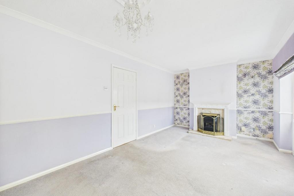 CAM04106 G0-PR0144-STILL013.jpg