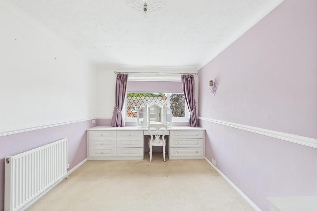 CAM04106 G0-PR0144-STILL021.jpg