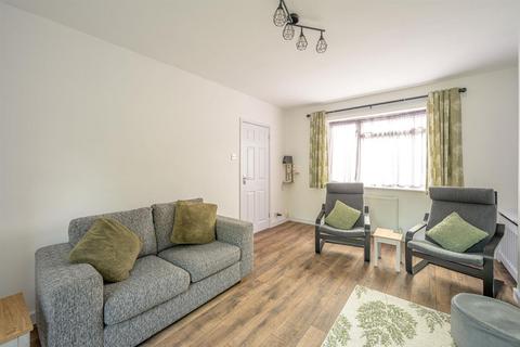 3 bedroom semi-detached house for sale, Glynne Avenue, Kingswinford, DY6 9PT