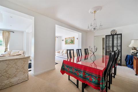 Southdown Down Lane, Compton, Guildford, GU3 1DN