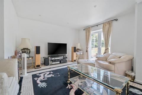 Southdown Down Lane, Compton, Guildford, GU3 1DN