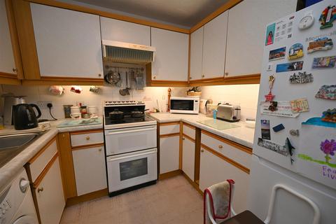 2 bedroom retirement property for sale, High Street, Birmingham B17