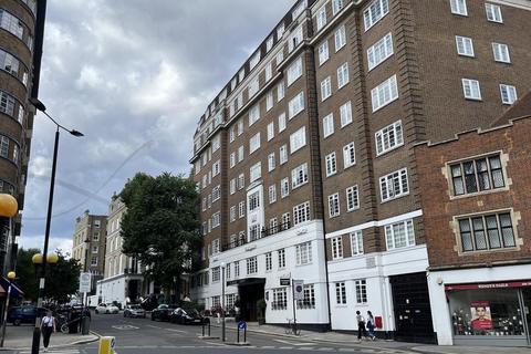 Studio to rent, Vicarage Gate, London, W8