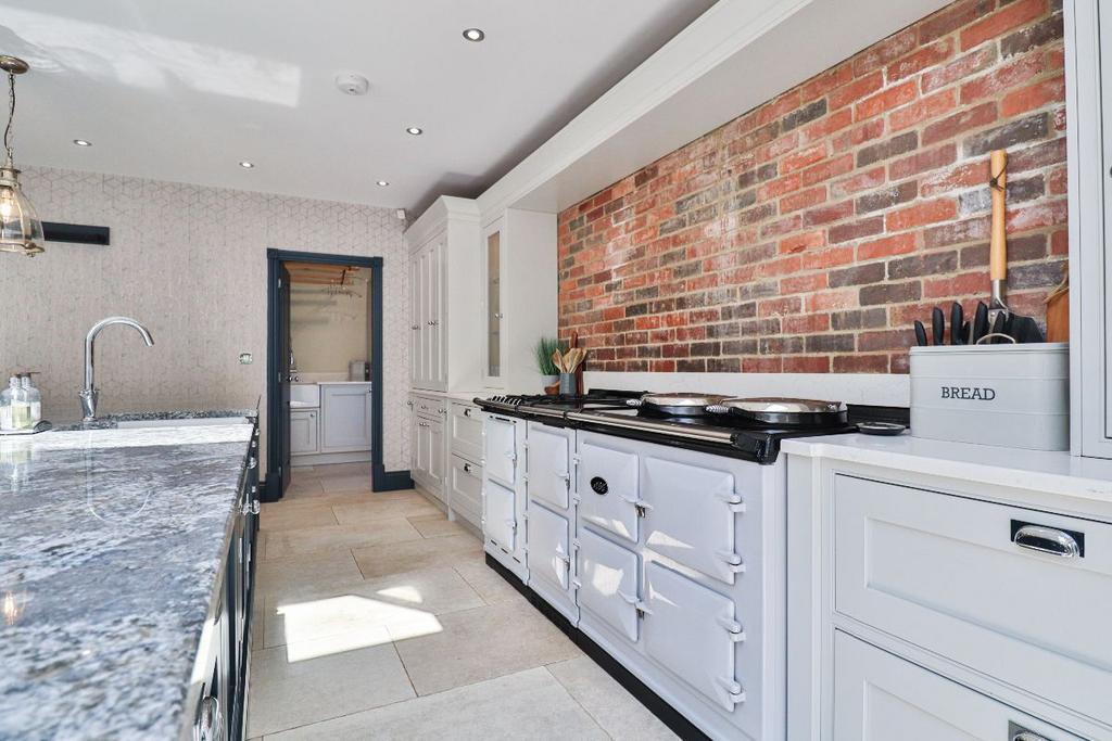 Kitchen III