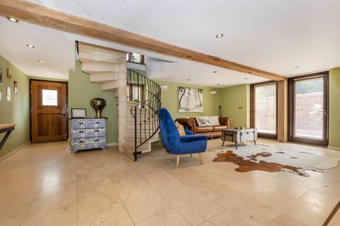 3 bedroom barn conversion for sale, The Common, Norwich NR14