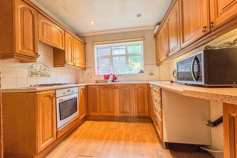 4 bedroom detached house for sale, 4 Bedroom House For Sale - HP12