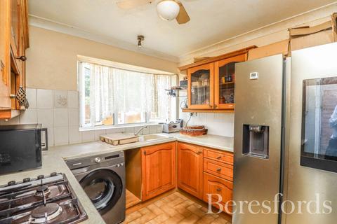 4 bedroom detached house for sale, Gernon Close, Broomfield, CM1