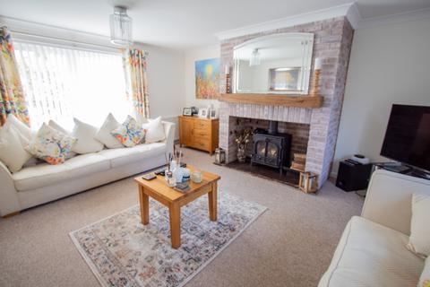 3 bedroom detached house for sale, Henry Lewis Close, Whimple
