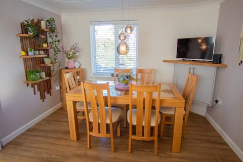 3 bedroom detached house for sale, Henry Lewis Close, Whimple