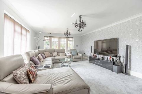 undefined, Old Slade Lane, Richings Park SL0