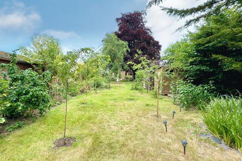 3 bedroom detached bungalow for sale, Chestnut Avenue, Oulton Broad, Lowestoft, Suffolk, NR32