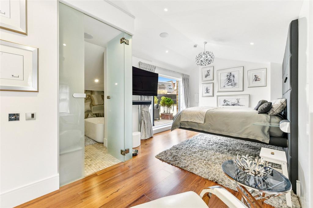 Principal Bedroom