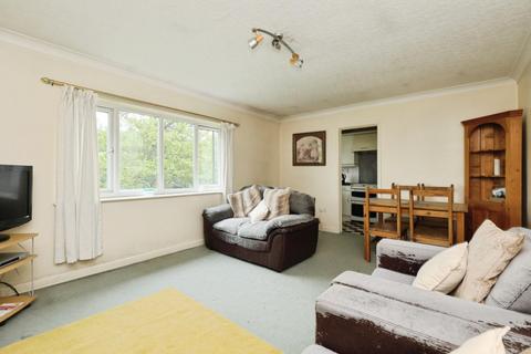 2 bedroom flat for sale, Sterndale Road Millhouses, Sheffield, S7 2LB