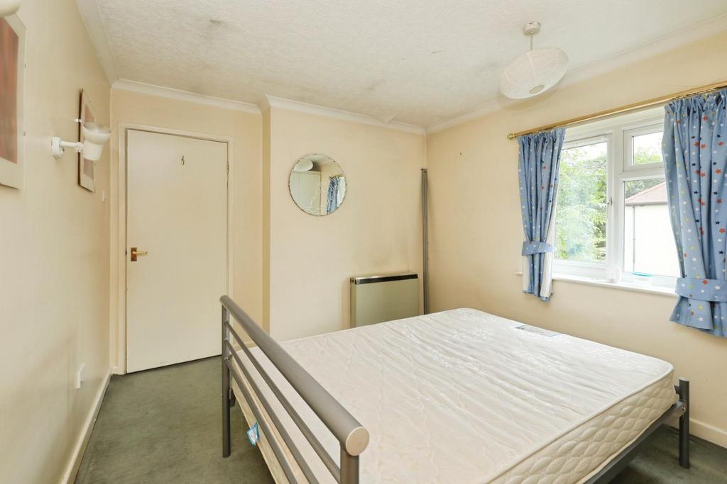 Bedroom no.1