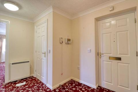 2 bedroom apartment for sale, Clacton on Sea CO15
