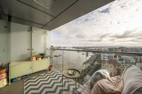 1 bedroom flat for sale, Bessemer Place, London SE10