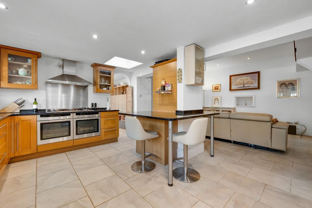 Kitchen/Breakfast