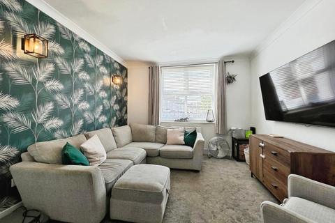 48 Mead Road, Folkestone, CT19 5QZ