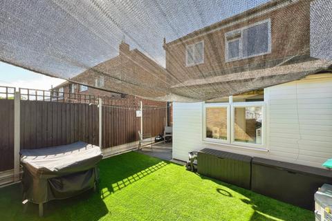 48 Mead Road, Folkestone, CT19 5QZ
