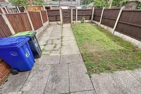 68 Ashwood, Stoke-on-trent, ST3 1DP