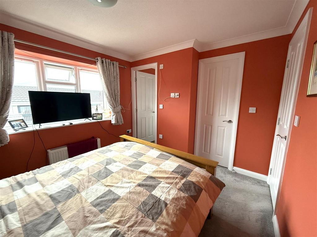 141 ll bed 3.jpeg