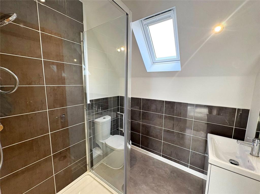 Ensuirt Shower Room