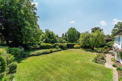 5 bedroom detached house for sale, Fairway, Guildford, GU1