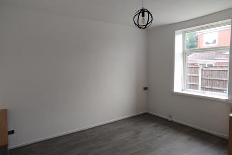 3 bedroom end of terrace house for sale, Gordon Street, Oldham OL4