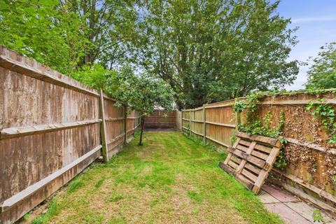 70 Holly Hill Road, Erith, DA8 1QD