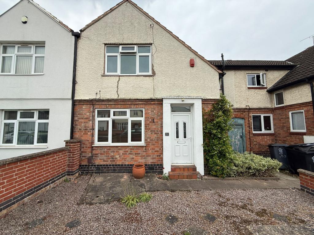 Three Bedroom Town House on Humberstone Drive