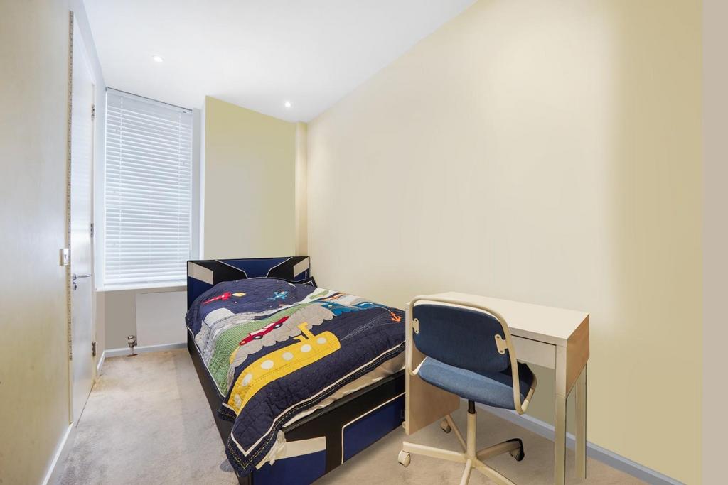 Bedroom 3 (2).jpg