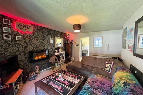 1 bedroom ground floor flat for sale, Regent Court, Withington Road, Whalley Range