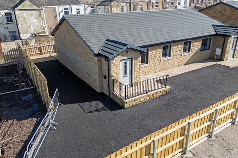 undefined, Clayton le Moors, Lancashire BB5