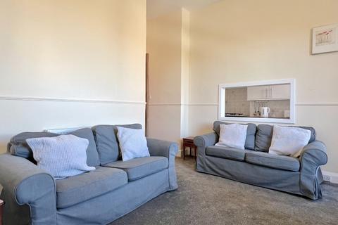 4 bedroom flat to rent, Ferry Road, Ferry Road, Edinburgh, EH6