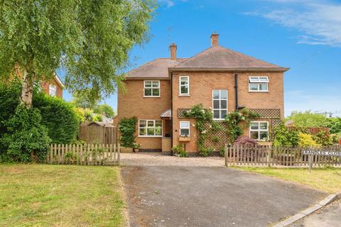 3 bedroom detached house for sale, Main Street, Leicester LE7