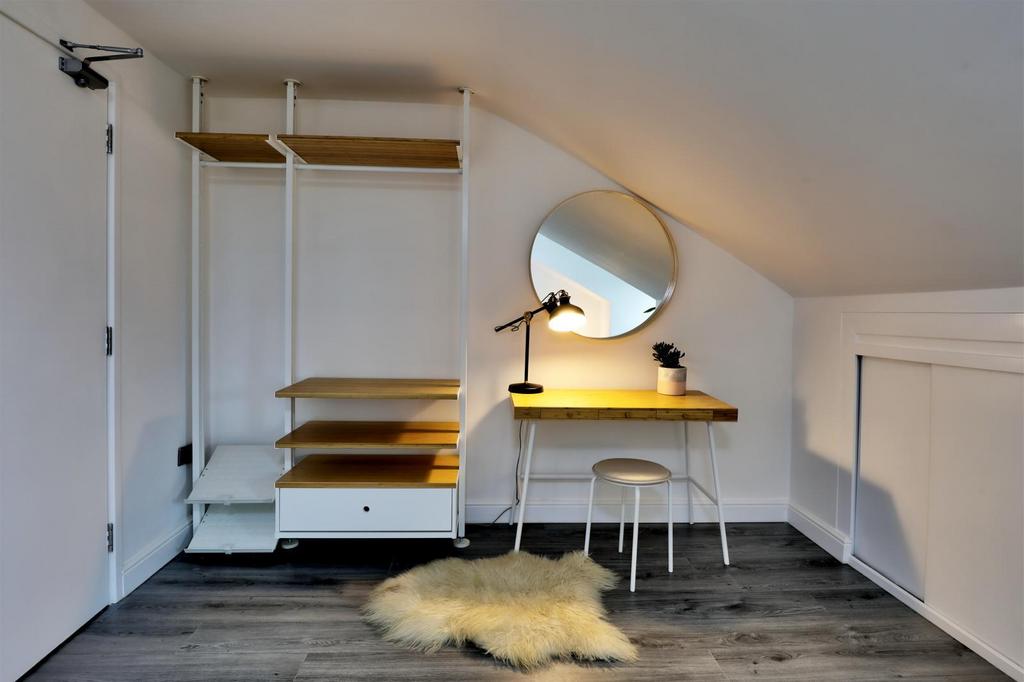 Room 5