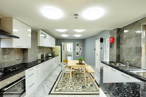 undefined, St. Marys Road, Willesden junction, London