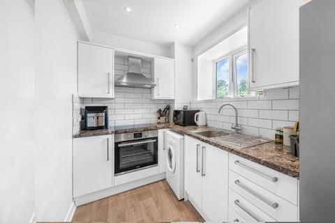 1 bedroom flat for sale, Ormonde Court, 364 Upper Richmond Road, London