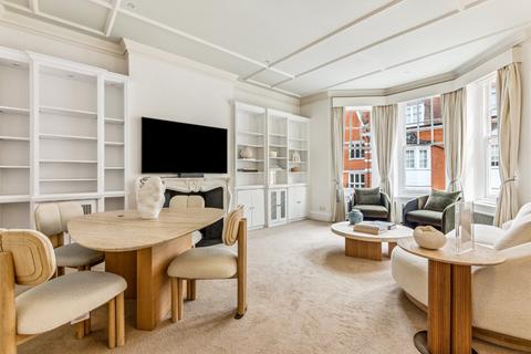 Sloane Court West, Chelsea, SW3