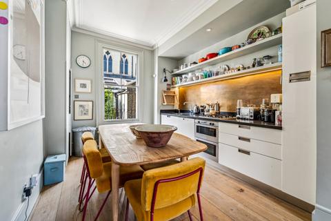 undefined, Elgin Crescent, London