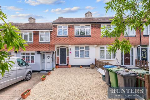 8 Elmdene, Surbiton, KT5 9PW