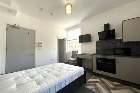 undefined, Priestgate, PETERBOROUGH PE1