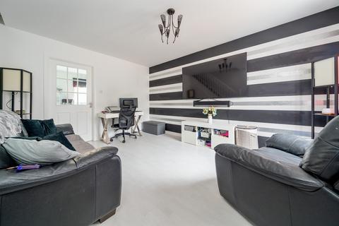 60 Gleddoch Road, Glasgow, G52 4BD