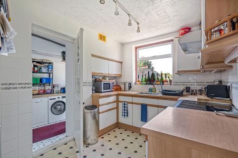 3 bedroom semi-detached house for sale, Keston Avenue, Coulsdon, CR5 1HP