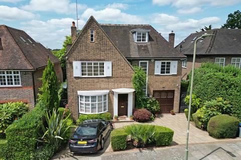 undefined, Hampstead Garden Suburb N2