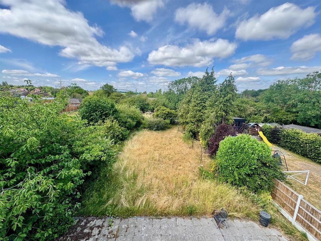 Garden top view.jpg