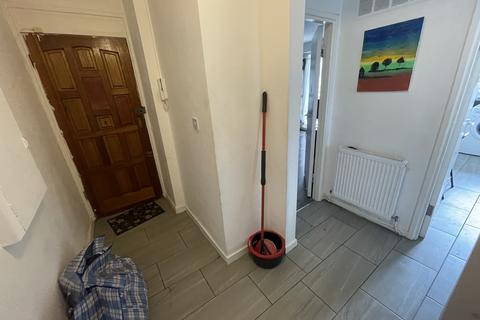2 bedroom flat for sale, Daubeney Road, London E5